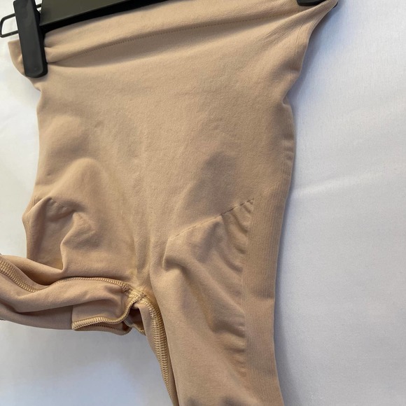 Skims Full Leg Shapewear Women's S/M Small Medium Clay Beige New without Tags - Picture 4 of 7